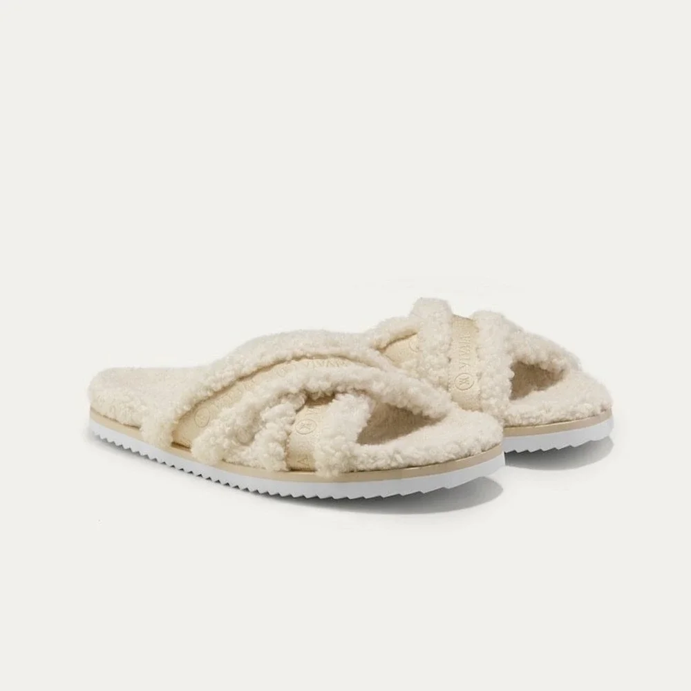 VIVAIA Margot Walker Black‎ Flats | NWT - EU 38 / US 7–7.5 + FREE Cozy Slippers